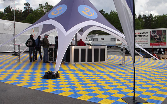 podloga za sajam sa satorom