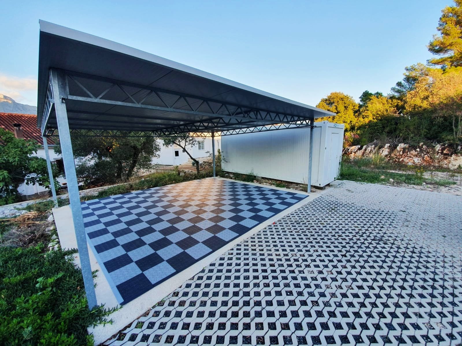 podloge za detailing servise